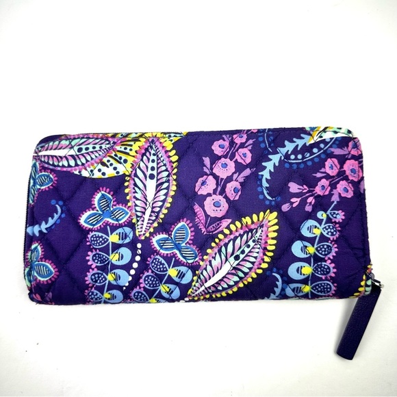 Vera Bradley Wallet Batik Leaves Quilted Accordion Organizer New - Picture 3 of 7